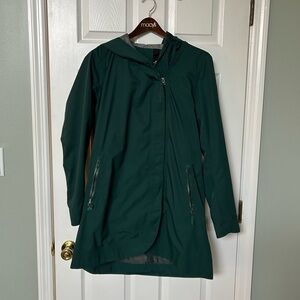 Size 8 Lululemon raincoat